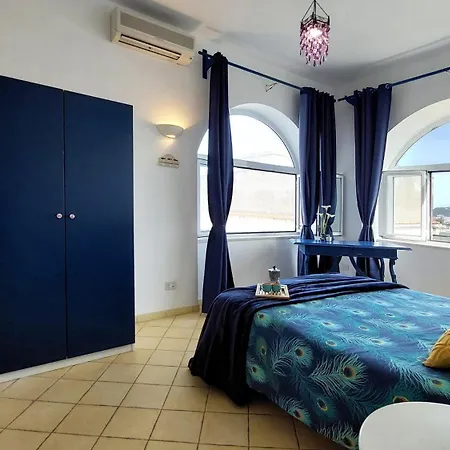 Holiday home Forio Family *