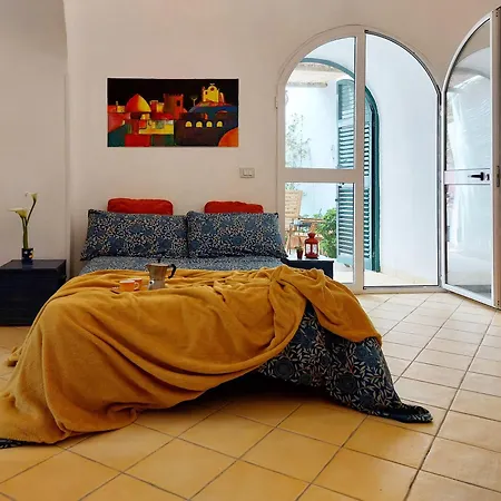 Holiday home Forio Family *